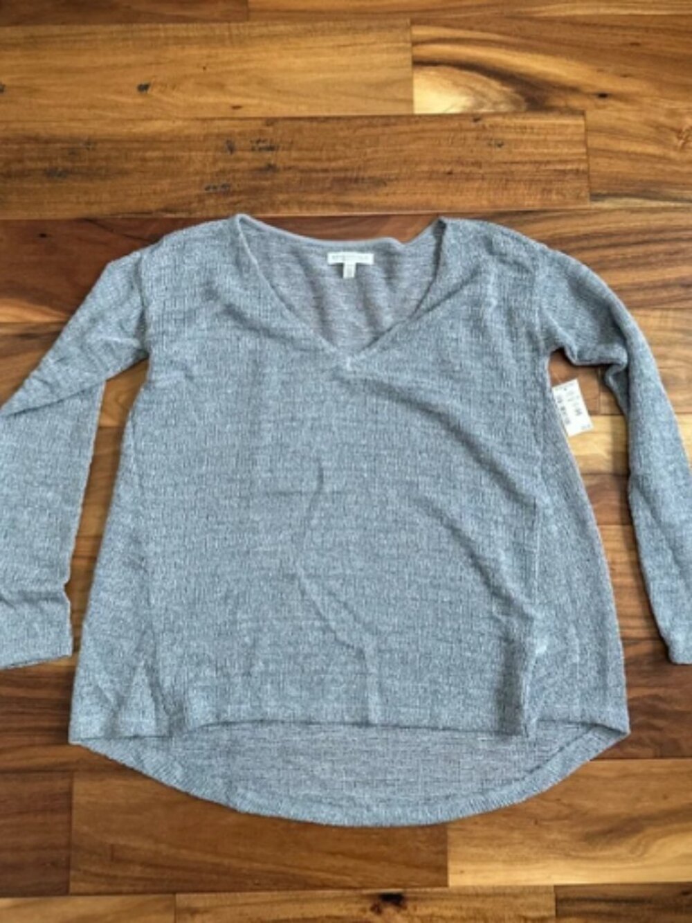 Y2k Aeropostale Gray V-neck Knit Sweater Size Women's Medium NWT